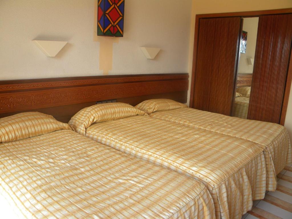 Sidi Harazem Hotel Cameră foto
