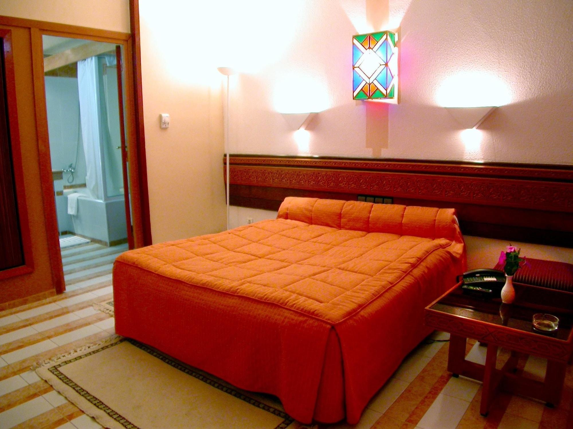 Sidi Harazem Hotel Exterior foto