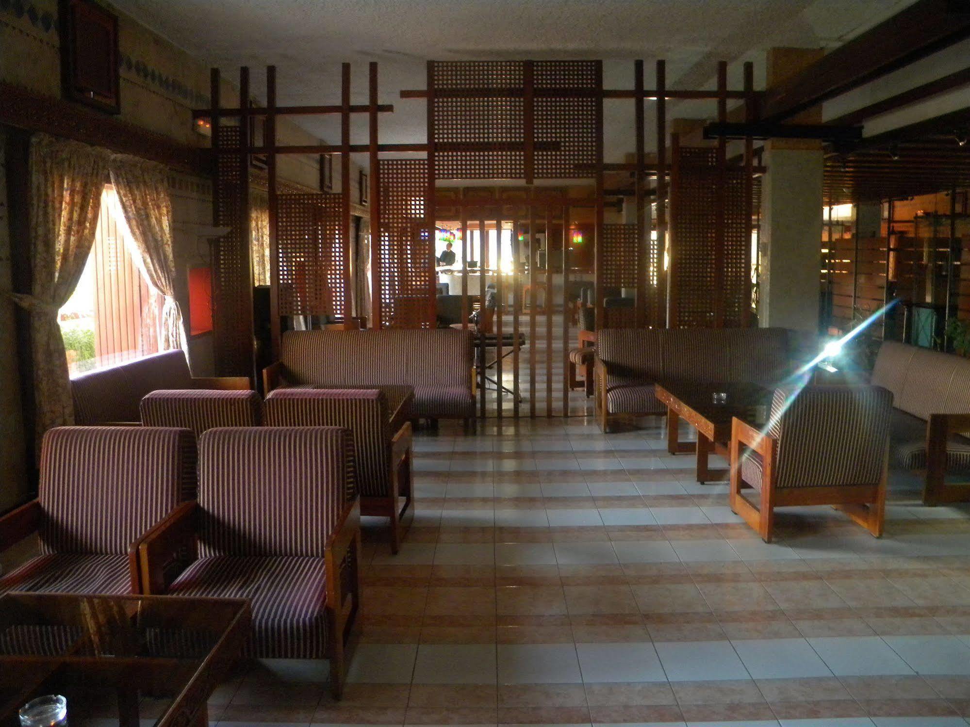 Sidi Harazem Hotel Exterior foto